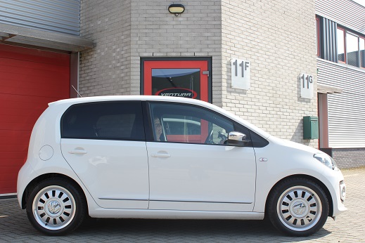 Rijervaring Chiptuning Volkswagen Up 1.0 MPI 60 PK Zijkant