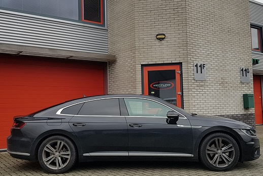 Rijervaring Chiptuning Volkswagen Arteon 2.0 TDi 150 Pk Zijkant