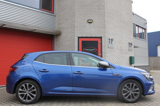 Rijervaring Chiptuning Renault Megane 1.5 DCi 110 PK , resultaat na tuning: 134 PK Zijkant