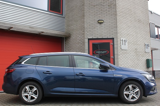 Rijervaring Chiptuning Renault Megane 1.2 TCe 130 PK Zijkant