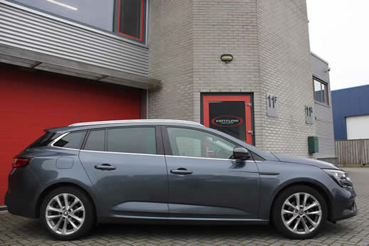Rijervaring Chiptuning Renault Megane 1.5 DCi 110 PK Zijkant