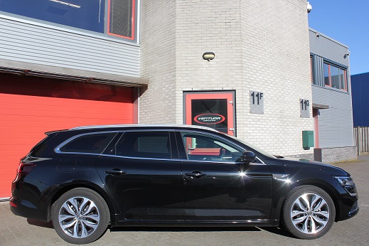 Rijervaring Chiptuning Renault Talisman 1.5 DCi 110 PK Zijkant
