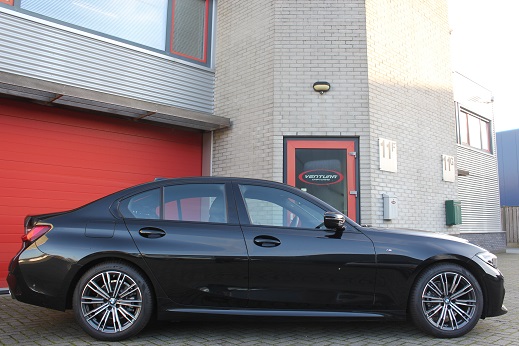 Rijervaring Chiptuning BMW 318i 156 PK G20 Zijkant