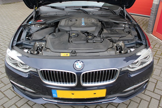 Rijervaring Chiptuning BMW 330e 252 PK Voorkant