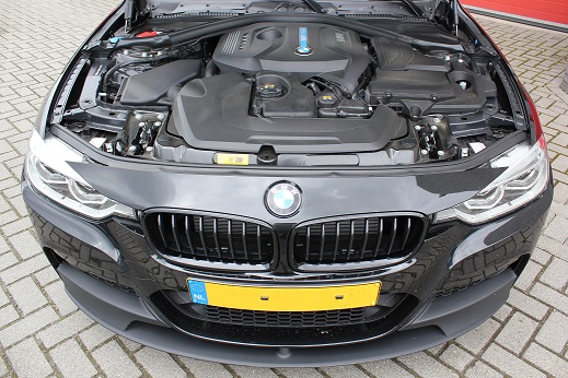 Rijervaring Chiptuning BMW 330e 252 PK Voorkant