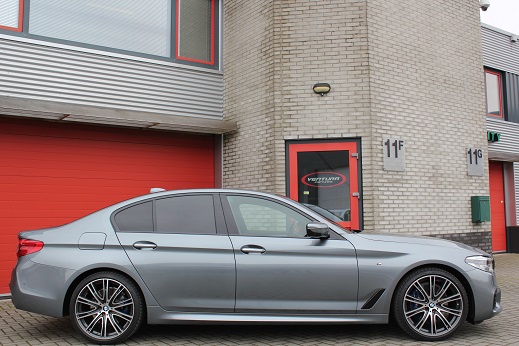 Rijervaring Chiptuning BMW 530i G30-G31 Zijkant