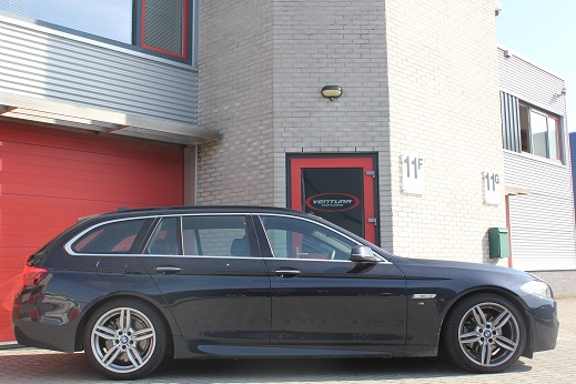 Rijervaring Chiptuning BMW 520d 190 PK Zijkant