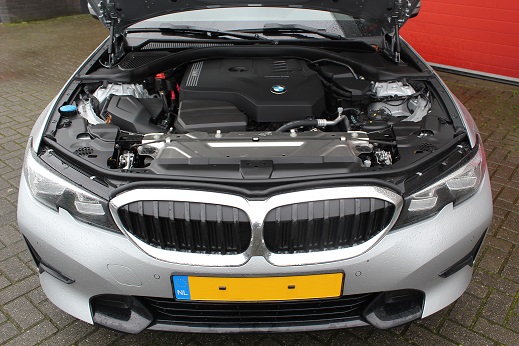 Rijervaring Chiptuning BMW 330e G20-G21 252 PK Voorkant