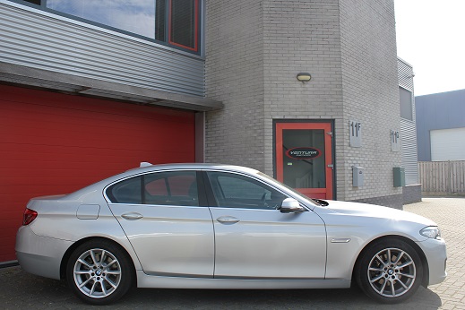 Rijervaring Chiptuning BMW 520d 190 PK Zijkant