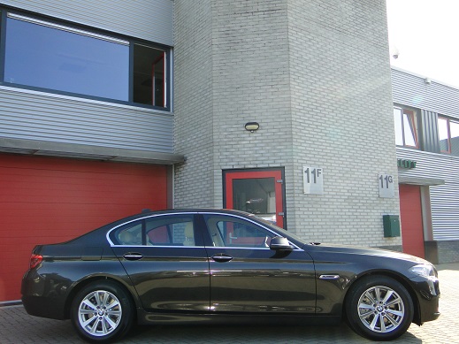 Rijervaring Chiptuning BMW 518d 150 PK Zijkant