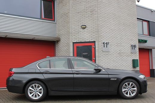 Rijervaring Chiptuning BMW 518d 150 PK Zijkant
