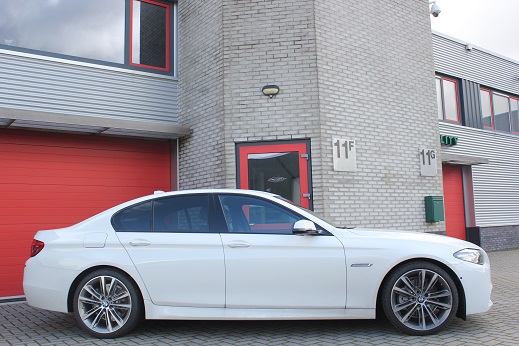 Rijervaring Chiptuning BMW 520d 190 PK Zijkant