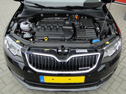 Rijervaring Chiptuning Skoda Octavia 1.6 TDI 110 PK Voorkant