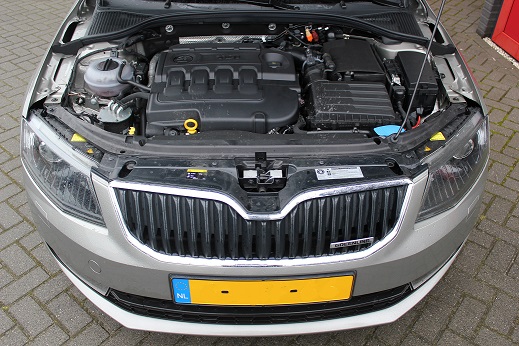Rijervaring Chiptuning Skoda Octavia 1.6 TDI 110 PK Voorkant