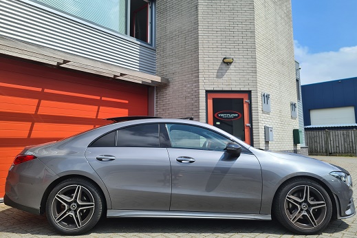 Rijervaring Chiptuning Mercedes CLA 180 CGi 136 PK Zijkant