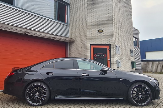 Rijervaring Chiptuning Mercedes CLS 450 367 PK Zijkant