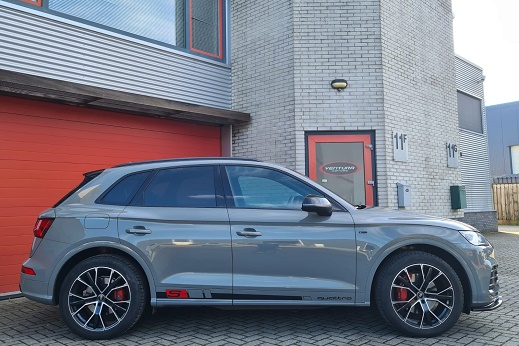Rijervaring Chiptuning Audi Q5 50 TFSi e Zijkant