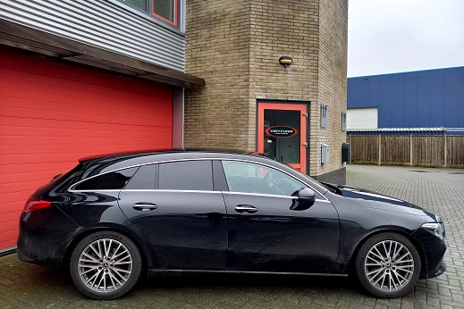 Rijervaring Chiptuning Mercedes CLA 200 CGi 163 PK Zijkant