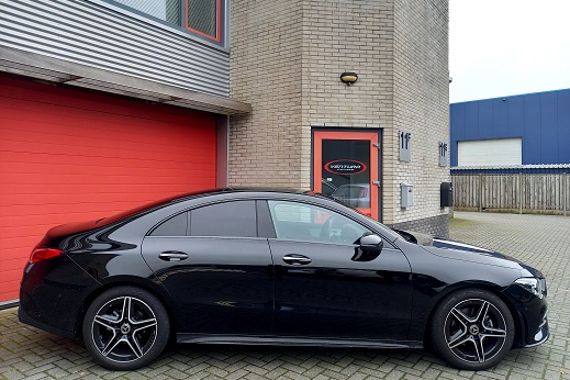 Rijervaring Chiptuning Mercedes CLA 180 CGI 136 PK Zijkant