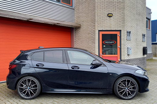 Rijervaring Chiptuning BMW 118i 136 PK F40 Zijkant