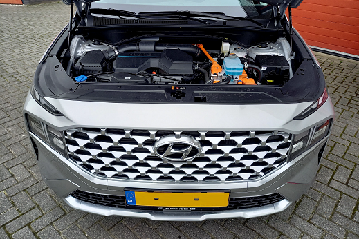 Rijervaring Chiptuning Hyundai Santa Fe 1.6 T-GDi Hybrid Voorkant