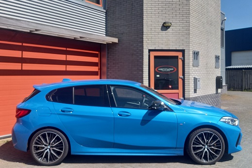 Rijervaring Chiptuning BMW 120i F40 178 PK Zijkant