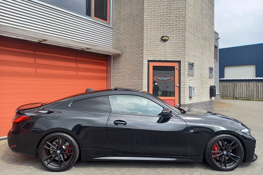 Rijervaring Chiptuning BMW 420i 184 PK G22 Zijkant