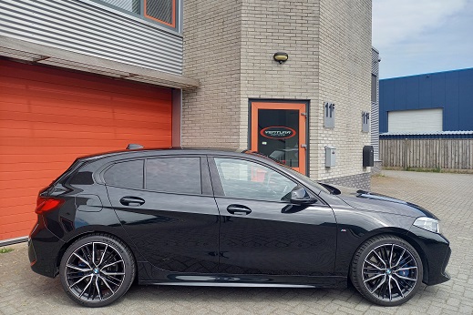 Rijervaring Chiptuning BMW 120i 178 PK F40 Zijkant