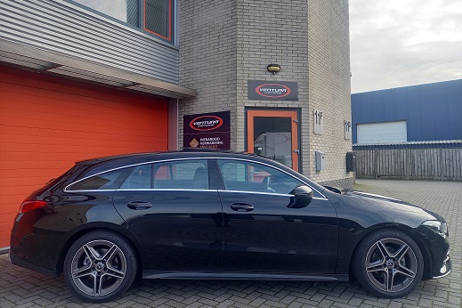 Rijervaring Chiptuning Mercedes CLA 180 1.3 CGi 136 PK Zijkant