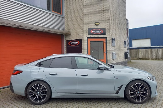 Rijervaring Chiptuning BMW 420i G26 184 PK Zijkant