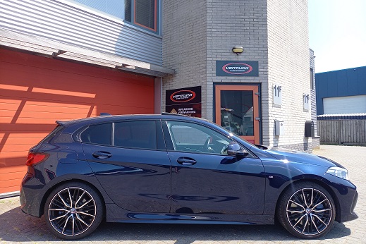 Rijervaring Chiptuning BMW 120i F40 178 PK Zijkant