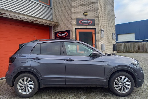 Rijervaring Chiptuning Volkswagen T-Cross 1.0 TSi 95 PK Zijkant
