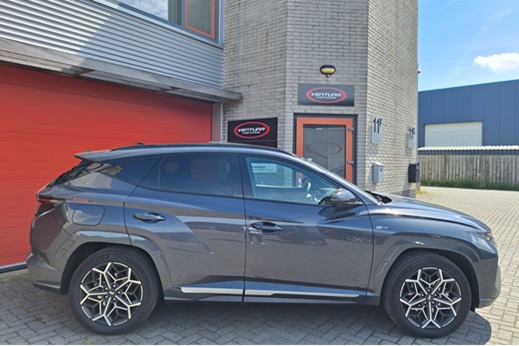 Rijervaring Chiptuning Hyundai Tucson 1.6 T-GDi 265 PK PHEV Zijkant