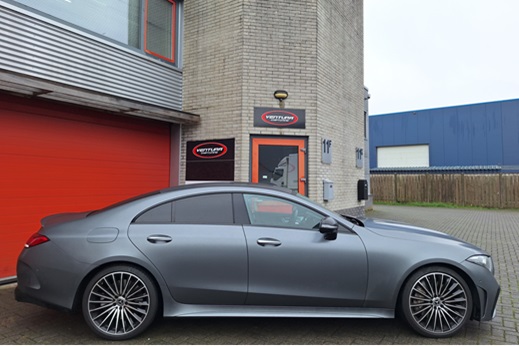 Rijervaring Chiptuning Mercedes CLS 450 367 PK Zijkant