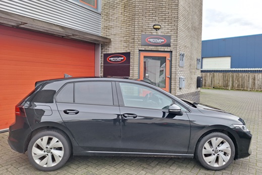 Rijervaring Chiptuning Volkswagen Golf 8 1.5 TSi 116 PK Zijkant