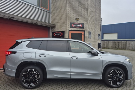 Rijervaring Chiptuning Volkswagen Tayron 1.5 eHybrid 272 PK Zijkant