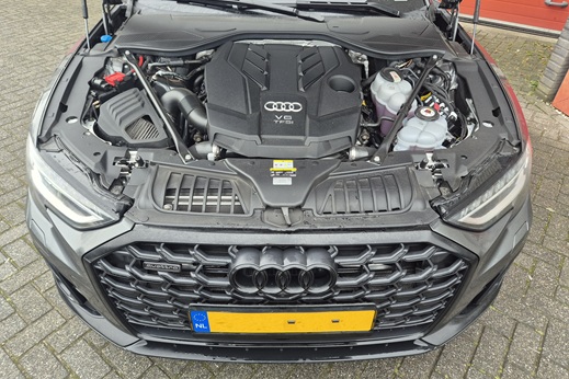Rijervaring Chiptuning Audi A8 60 TFSi e 449 PK Quattro Hybrid Voorkant