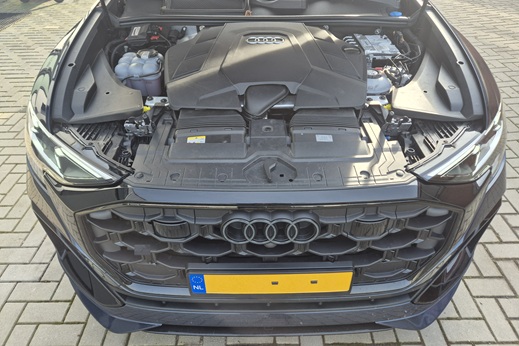 Rijervaring Chiptuning Audi Q8 60 TFSi e 490 PK Voorkant