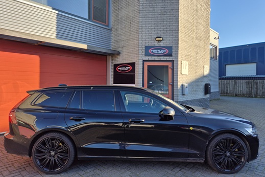 Rijervaring Chiptuning Volvo V60 T6 plug-in-hybrid 340 PK Zijkant