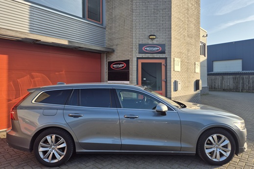 Rijervaring Chiptuning Volvo V60-S60 B3 163 PK Zijkant
