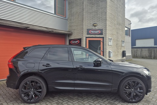 Rijervaring Chiptuning Volvo XC60 T8 455 PK Zijkant