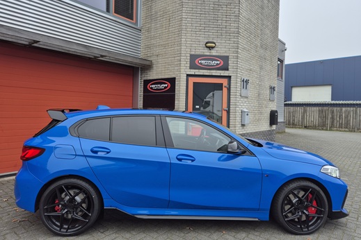Rijervaring Chiptuning BMW 128ti 265 PK F40 Zijkant