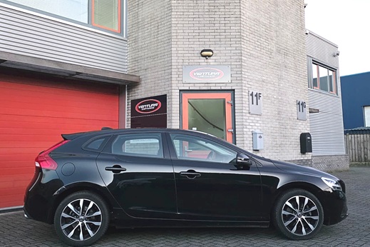 Rijervaring Chiptuning Volvo S40 - V40 2.0 122 PK T2 Zijkant
