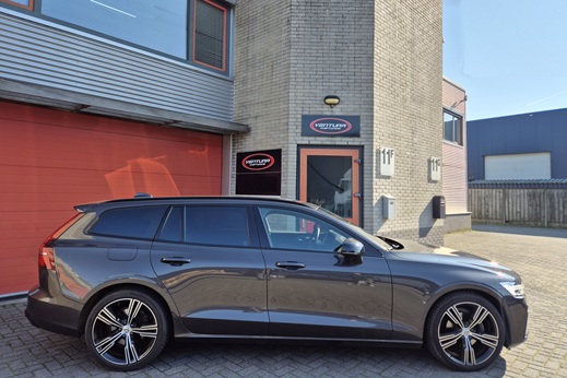 Rijervaring Volvo Chiptuning V60 B4 197 PK Zijkant