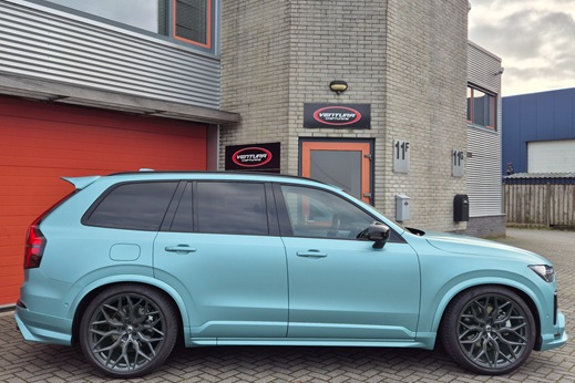 Rijervaring Chiptuning Volvo XC90 455 PK Plug-in Hybrid Zijkant